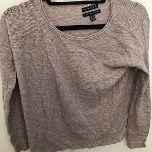 American eagle crewneck sweater